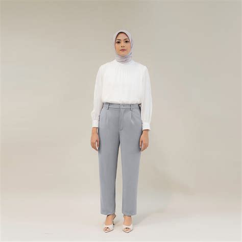 model pants atala