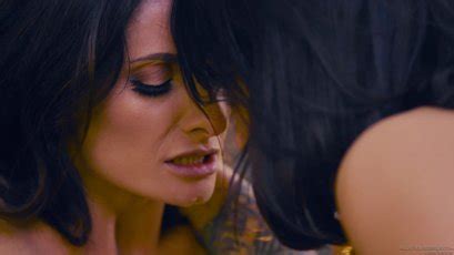 Silvia Saige And Ivy Lebelle Licking Pussy Outside Photos