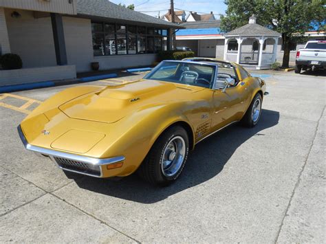 War Bonnet Yellow 1972 Chevrolet Corvette