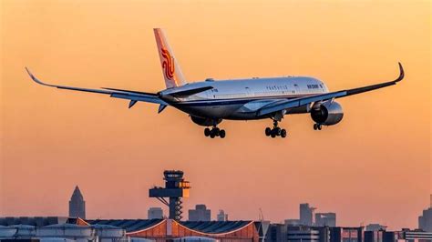 Eklat Mit J Dischen Passagieren Am Flughafen Frankfurt Rekord Strafe