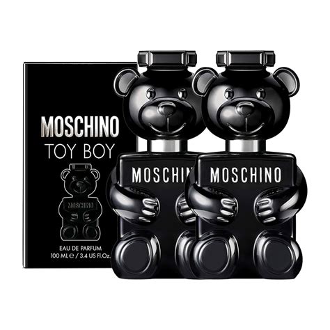 Promoción Toy Boy Moschino EDP 100mL 2 Pzs – Genial Perfumes