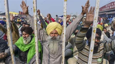 Farmers Protest Live Updates किसानों के मार्च के दूसरे दिन टिकरी