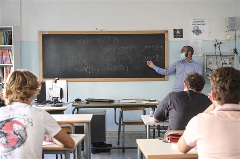 Orientamento Scolastico Valditara Firma Le Linee Guida DIRE It