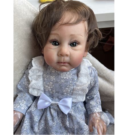 Poupée finie Huxley Reborn de 58CM petite fille avec une peau 3D de