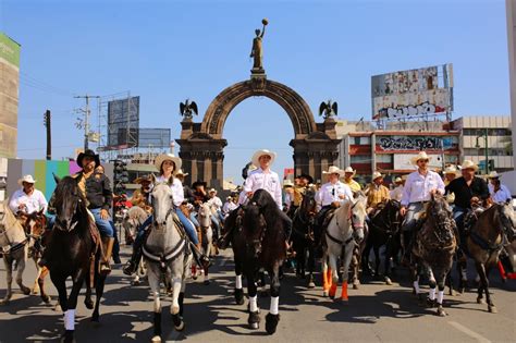 Arranca Cabalgata Por El Aniversario De La Fundaci N De Monterrey