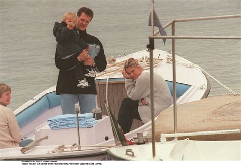 Photo Michael Schumacher En Vacances En Famille En Sardaigne En 1998