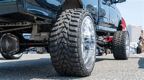 Shop Light Truck Tires | Light Truck All Terrain Tires | Versatyre