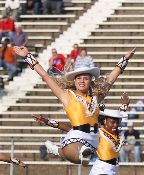 Apache Belle Jump Splits Drill Team Pictures Dance Teams Team Pictures