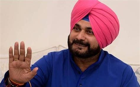 Ipl 2024 Navjot Singh Sidhu To Make Commentary Return After A Decade