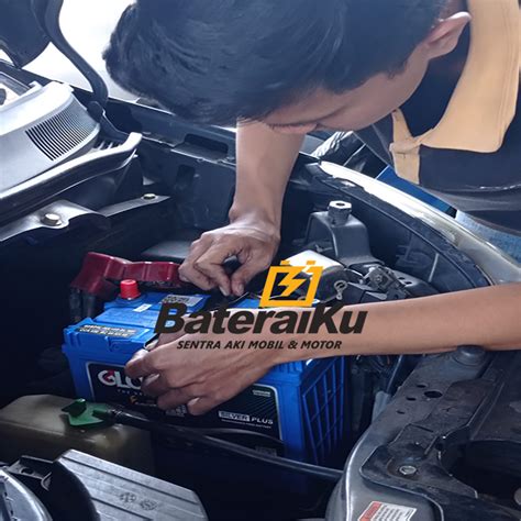 5 Tips Merawat Aki Mobil Yang Jarang Digunakan