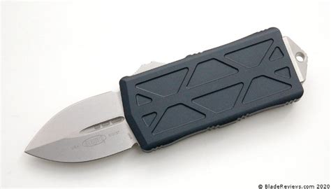 Microtech Exocet Review | BladeReviews.com
