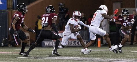 Wku Beats Fau Loses C Usa Title Bid After Unt Victory