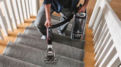 Shark vs Dyson: Which vacuum cleaner is best? | Tom's Guide