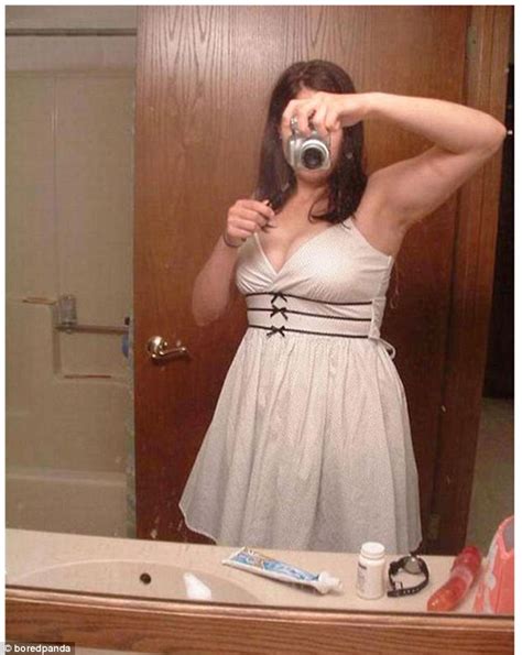 Are These The Worst Selfie Fails Ever Daily Mail Online