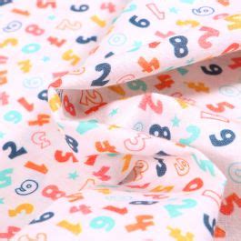 Tissu Coton Mc Fabrics Chiffres Multicolores Sur Fond Blanc Par Cm