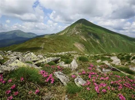 Visit Ukraine - Hike to Hoverla mountain