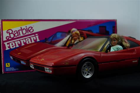 Lot 28 - BARBIE FERRARI COMPLETO DI BAMBOLA BARBIE. - Giusti Auctions
