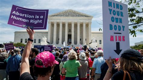 Protestas Simultáneas En Estados Unidos Contra La Prohibición Del Aborto En Varios Estados