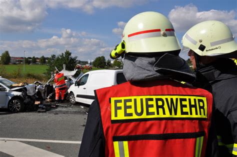 T Dlicher Unfall Auf Der B In G Rlitz Radio Lausitz