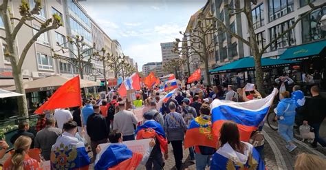 Jan Henrik Wiebe On Twitter Hnliches Bild In Frankfurt Main Wo Sich