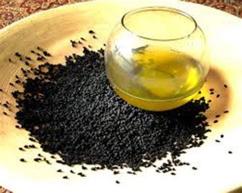 Another Name For Black Seed Oil: Nigella Sativa (+ Benefits) | San ...