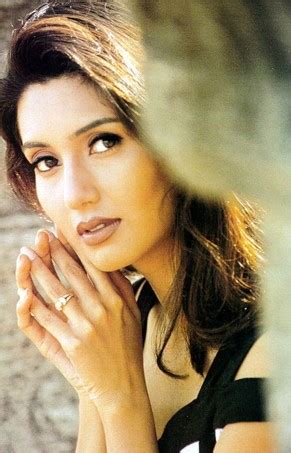 Hot Bollywood Actress Videos Dipti Bhatnagar Hot Photos Hot Videos Biography Wallpapers 2011