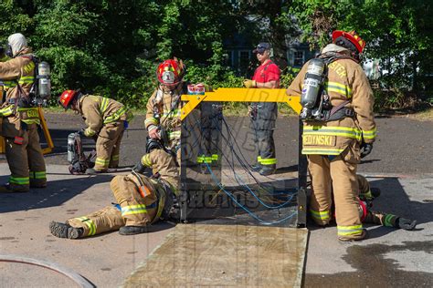 Iaff Safety And Survival Training 91322 Squad Fire Photos