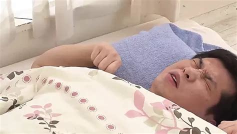 ASIAN JAPANESE PORN HOT GIRL ENJOYS A DEEP FINGER FUCK XHamster