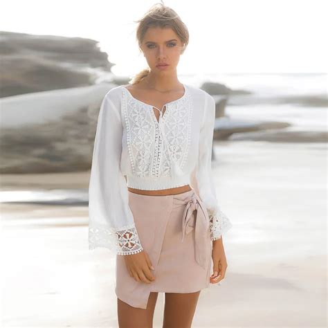 2018 Boho Sexy Bohemian Lace Crop Top White Women Tops Beach Hippie