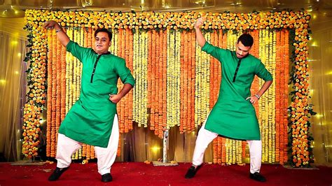 Nashe Si Chadh Gayi Holud Dance Performance YouTube