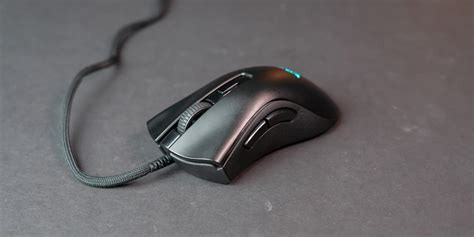 Razer Deathadder V2 Mini Review: Classic design in a smaller shell