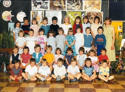 Photo De Classe Maternelle De 1982 Ecole Roger Marcotte Wallon Cappel