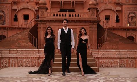 matteo bocelli recruits sukriti  prakriti kakar     amore