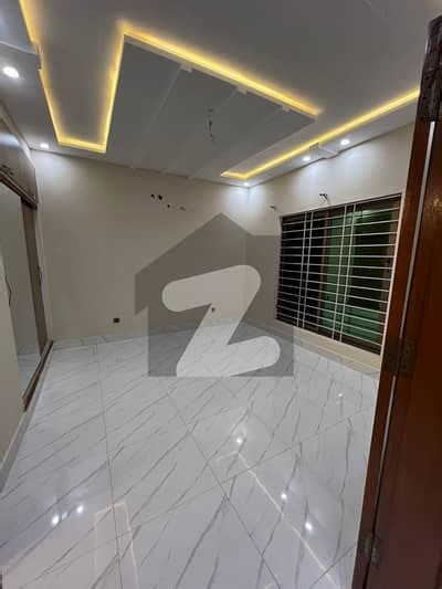 Sq Yards Brand New Villa For Rent Bahria Town Ali Block Bahria