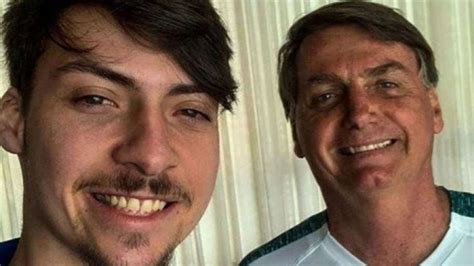 Jair Renan Bolsonaro Vira R U Por Falsidade Ideol Gica E Lavagem De