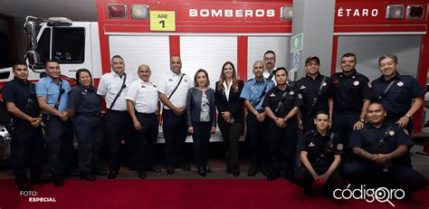 Se reúne Guadalupe Murguía con Bomberos de Querétaro