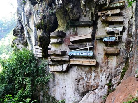 Hanging Coffins of Sagada - Mountain Province | WW Travel Blog