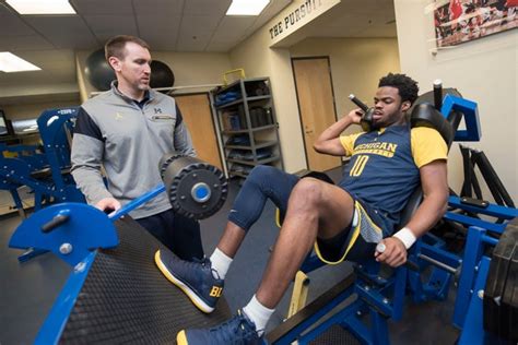 Former Michigan basketball strength coach Jon Sanderson lands at Illinois