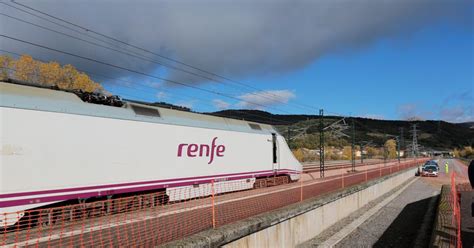 Pillan A Un Interventor De Renfe Practicando Sexo En Un Tren Que Tuvo