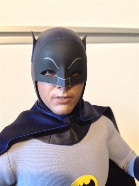 1 6 Hot Toys MMS 218 219 Batman 1966 Batman And Robin 1 6th Scale Figures Page 131