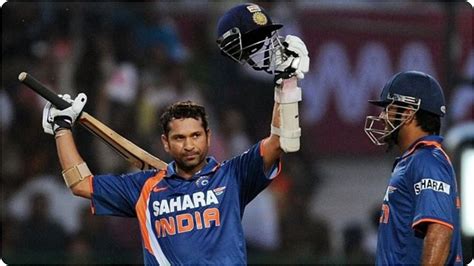 Sachin Birthday Master Blaster Sachin Tendulkar Life Story Biography A