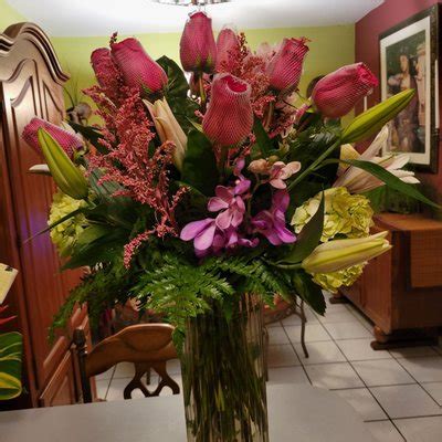 CORAL GABLES FLORIST - Updated January 2025 - 76 Photos & 17 Reviews ...