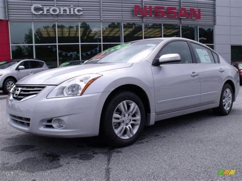 Brilliant Silver Nissan Altima Sl Gtcarlot