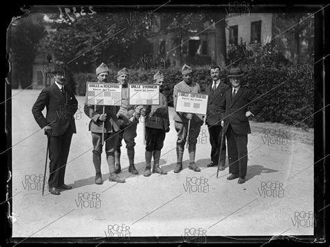 Eve Of The Signing Of The Treaty Of Versailles Men Holding