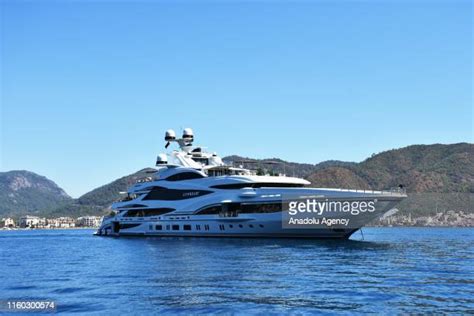 Philip Green Yacht Photos and Premium High Res Pictures - Getty Images