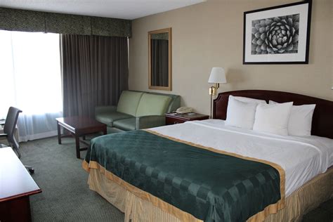 Ramada by Wyndham Reno Hotel and Casino Reno, Nevada, US - Reservations.com