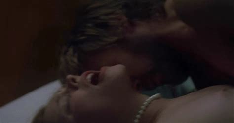 Rachel Mc Adams Topless In Hot Sex From The Notebook Free Scandal Planet