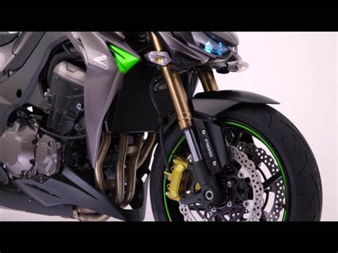 Kawasaki Z1000 And Ninja 1000 Launched In India At Lakh 44 Off