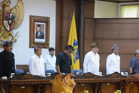 Hari Terakhir Jabatan Gubernur Wakil Gubernur Bali Koster Sampai