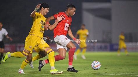 Semen Padang Selangkah Menuju Final Liga 2 Laga Penentuan Kontra Malut